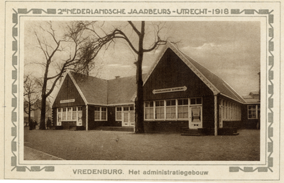 600052 Gezicht op het Secretariaatsgebouw van de Nederlandse Jaarbeurs op het Vredenburg te Utrecht, tijdens de tweede ...